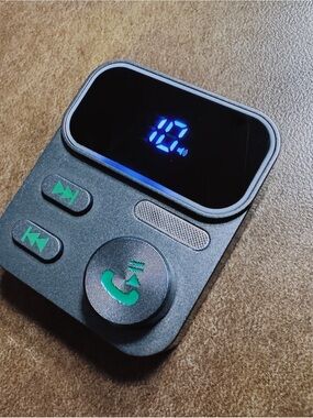 Black Bluetooth FM Transmitter Car Kit with LED Display